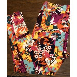 Brand new LuLaRoe TC2 Leggings